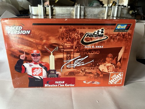 Revell Collection 1/1888 2003 Chevrolet Monte Carlo Raced Version The Home Depot - Picture 17 of 23