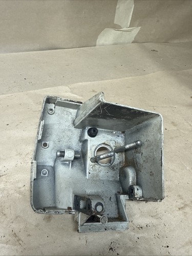 BELLA USATA motosega Stihl OEM 031 AV scatola filtro aria airbox 1113 141 0400 omaggio - Foto 1 di 6