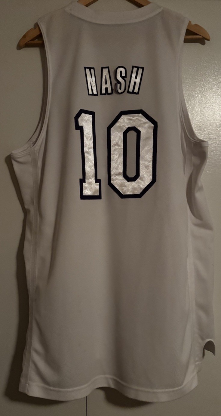 Picture 1 of 12