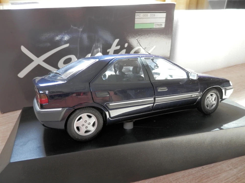 CITROEN XANTIA 1:18 promozionale - Immagine 4 di 4