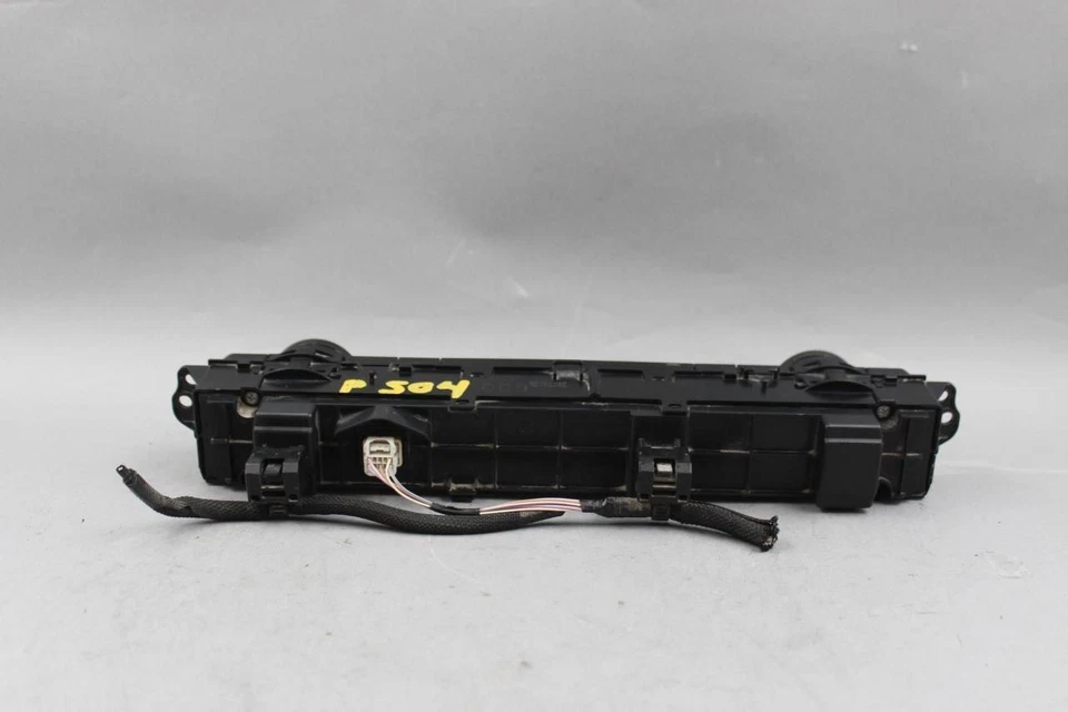 Control de temperatura frontal ID 55900-0E600 20-23 TOYOTA HIGHLANDER OEM #39170 Foto 2 de 4