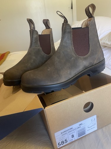 Stivali Blundstone 585 AU 8 US uomo 9 donna 11 marrone rustico nuovi con etichette