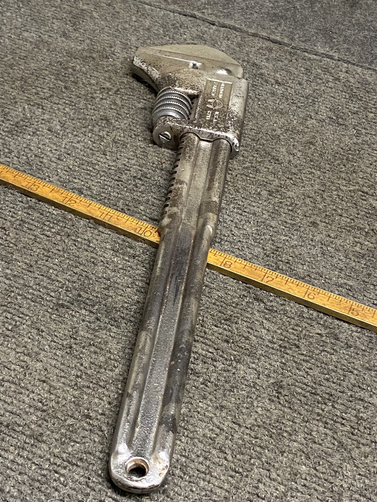 Vintage Diamond Caulk Horseshoe Co 15” Adjustable Wrench USA Opens 33/