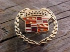 CADILLAC WREATH HAT LAPEL PIN GM LICENSED VINTAGE HI-QUALITY PIN DISCONTINED NOS