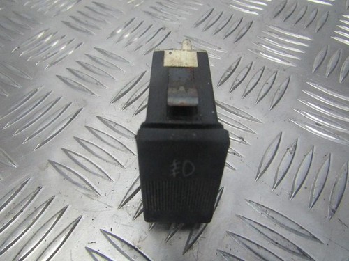 893941535 Schalter Nebelscheinwerfer  Audi 100 DE338978-25