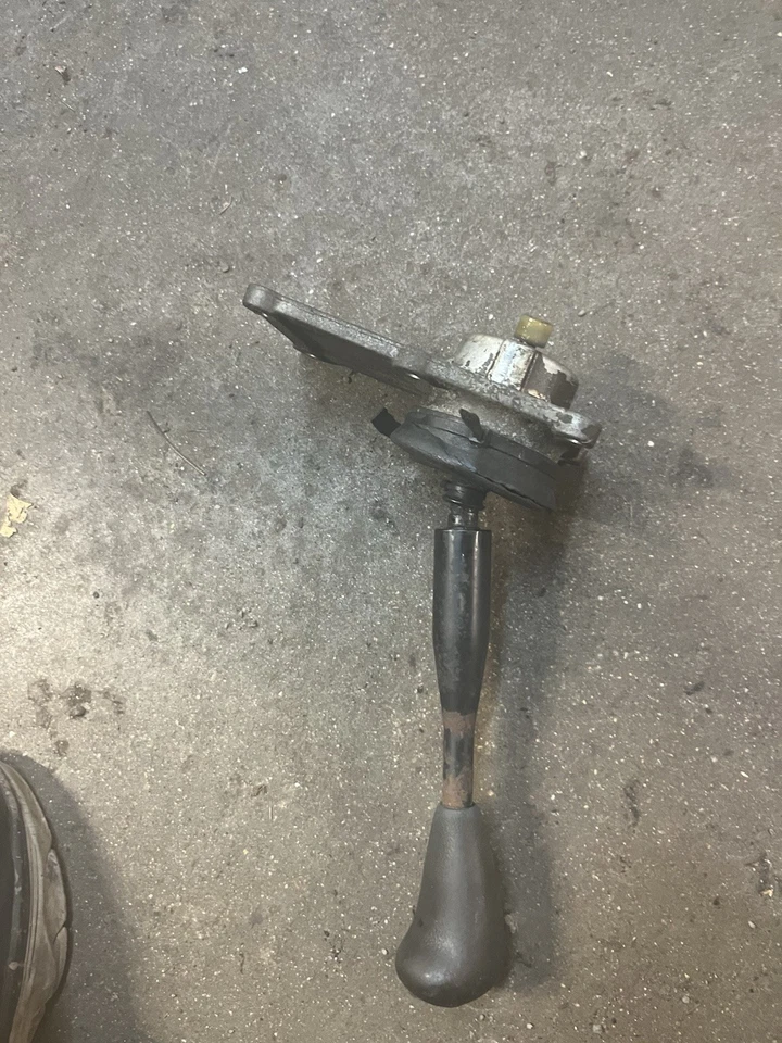 1987 nissan 300zx na 5 speed manual shifter assembly - Image 2 of 4