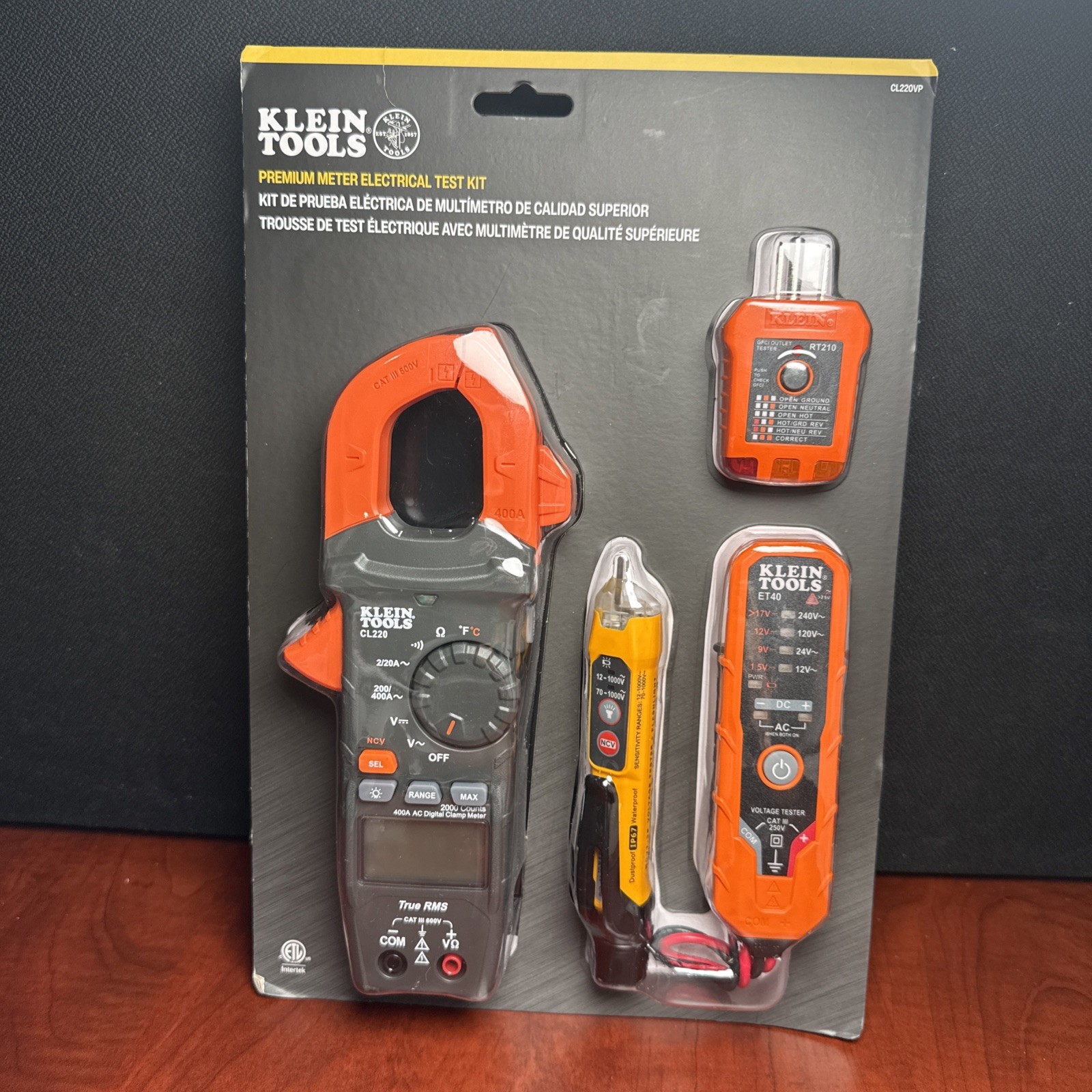 Klein Tools CL220VP 600V 400A AC Auto-Ranging TRMS Clamp Meter (4332)