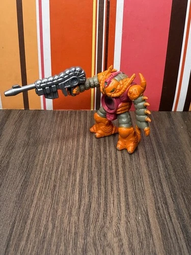 Battle Beasts Laser Beast #87 Shool Takara Hasbro Complete With Weapon