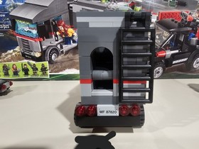 LEGO Teenage Mutant Ninja Turtles: Big Rig Snow Getaway (79116) Incomplete