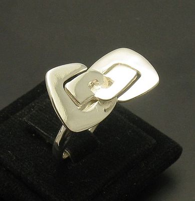 Genuine Sterling Silver Extravagant Ring Hallmarked Solid 925 Handmade
