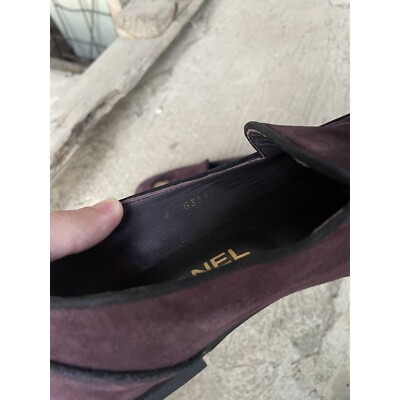 Chanel Burgundy Suede Loafers with Gold CC Logo – Women's