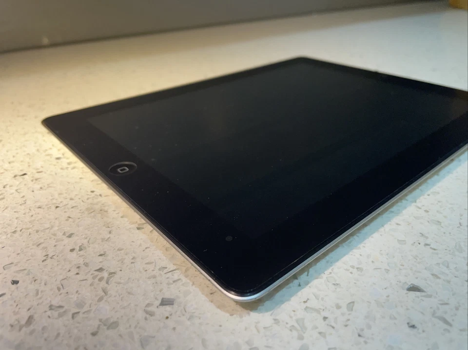 Apple iPad 4th Gen. 64GB WiFi+Cellular, A1460, Excellent Condition /DO - Image 4 of 4