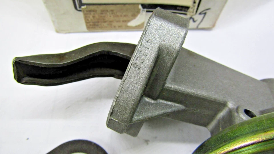 机械燃油泵 Carter M6935 — 第 3/4 张图片