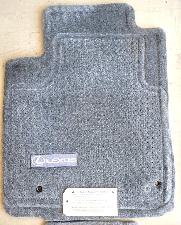 Alfombrillas originales OEM LEXUS ES350 2007-2012 4 PIEZAS ALFOMBRILLAS GRIS OSCURO DELANTERAS Y TRASERAS Foto 2 de 4