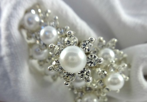 SILBER STRASS BLUMEN HAARNADEL PERLE weiß HAARNADELN BRAUT HOCHZEIT HAARSCHMUCK - Bild 2 von 12