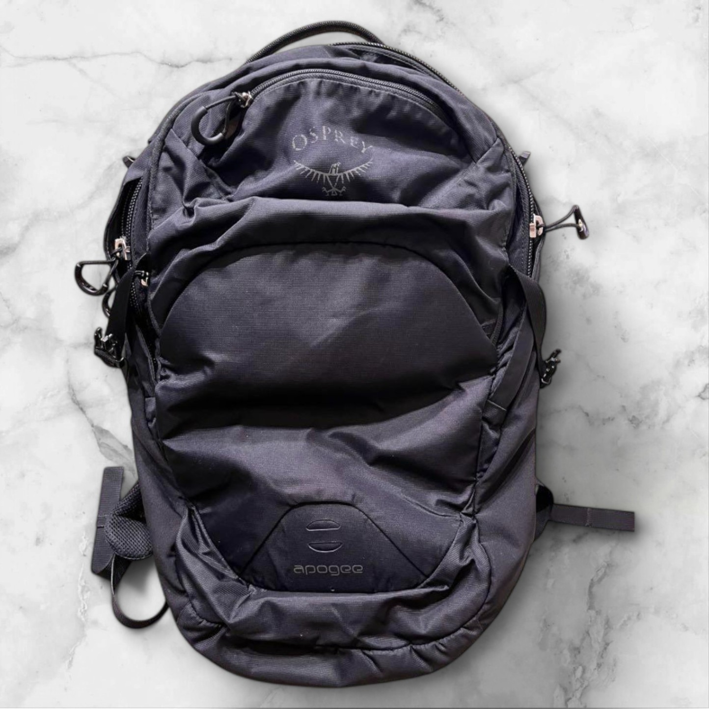 Osprey Apogee 28L Backpack Black with Mesh Panel and Zip Pocket Pre-Owned