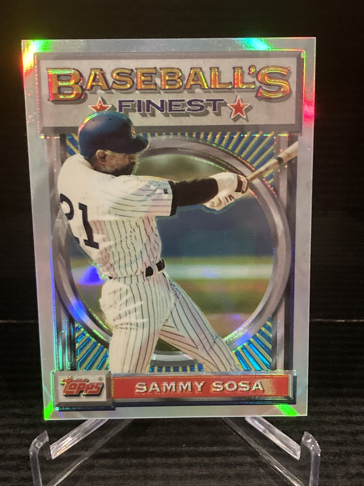 1993 Finest Sammy Sosa Refractor (Dead Centered!)