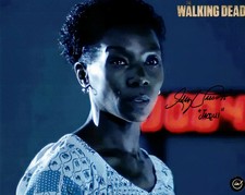 Jeryl Prescott The Walking Dead Autographed 8x10 Photo