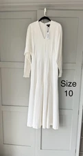 Karen Millen Ivory V Neck Long Sleeve Midi Dress. Size 10, RRP £159