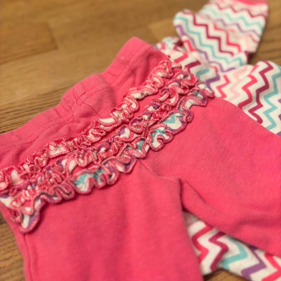 Conjunto Body Pantalones Bebé Niña Rosa Chevron Zigzag Volantes Lazos 0-3 Meses Foto 3 de 4