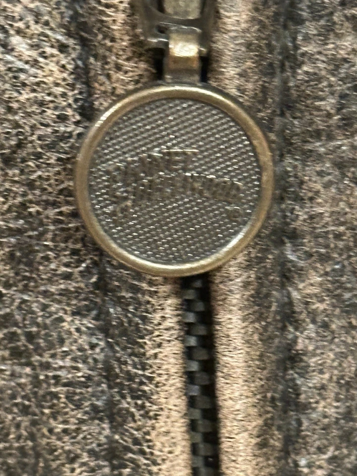 Jaqueta masculina vintage Planet Hollywood média couro Reno bombardeiro (danificada) - Imagem 4 de 4