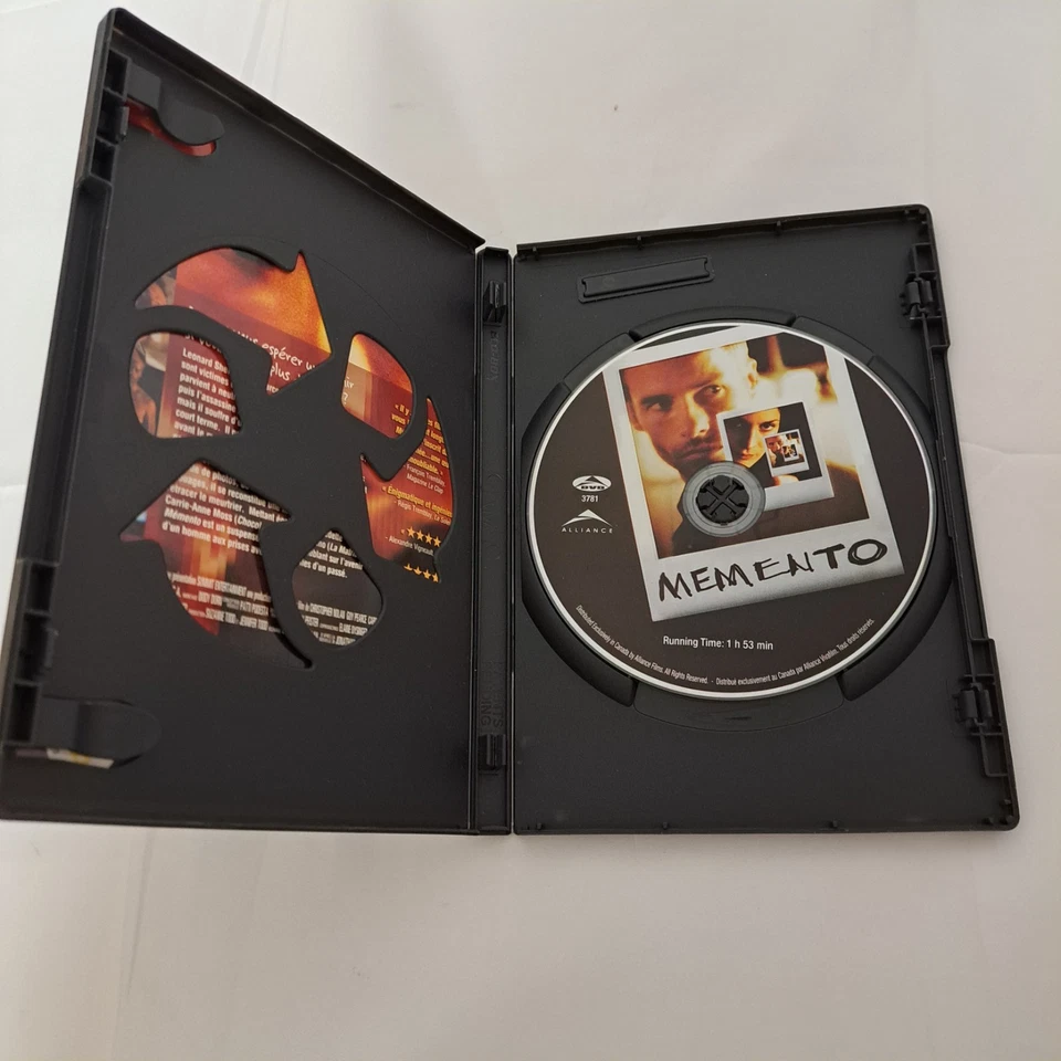 DVD Memento You Want to Watch Again and Again Guy Pearce Carrie Ann Moss Canada - Image 2 of 3