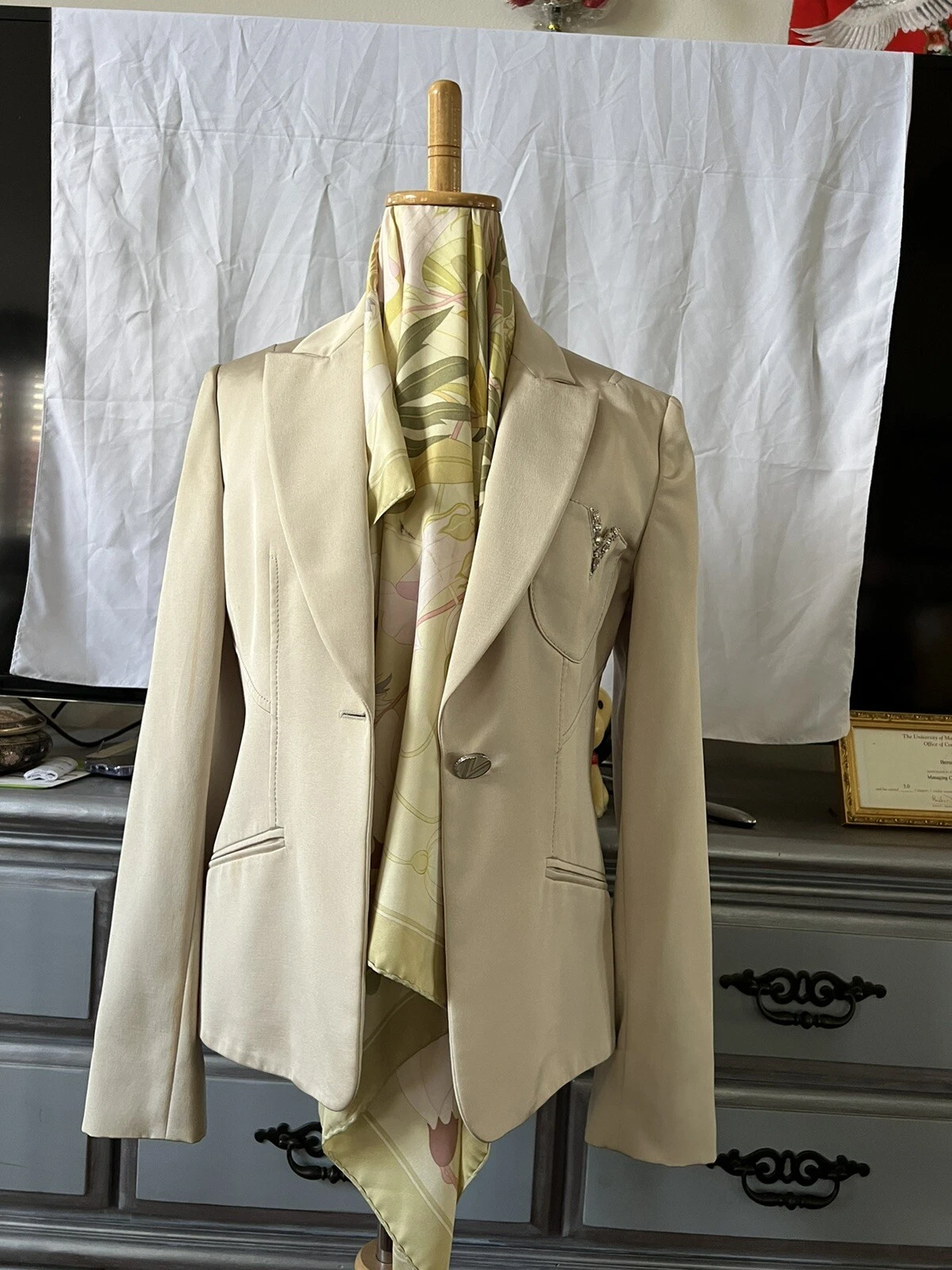 Saldi! Sconto 100€ Gianni Versace giacca seta donna vintage cristalli. Bianco beige