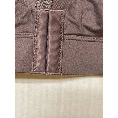 Sujetador suavizante lateral cepillado sin cables Breezies 38 D - Imagen 3 de 6