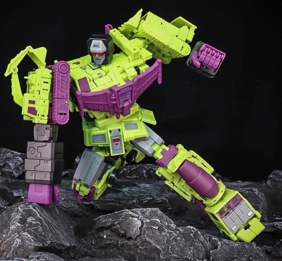Transformation Ms Magic Square Devastator 2025 !! - Immagine 4 di 4