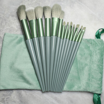 13-teiliges Make-up Pinsel Set Puffer Puder Kontur Lidschatten Weihnachten Strumpf Füller UK