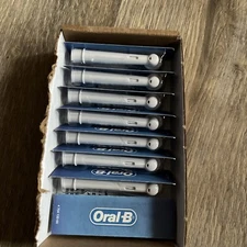 Oral B Replacement Brush Heads 8-pack 4704132-00. NEW/SEALED/OPEN BOX. FS