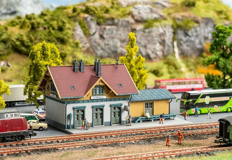 Faller FA140358 - Set Di Staccionate E Cartelli Per Fiera - Modellismo Ferroviario Scala HO