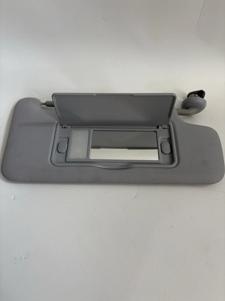 Parasol para conductor Honda CR-Z con espejo retrovisor de tocador iluminado gris OEM 2011-2016 Foto 2 de 4