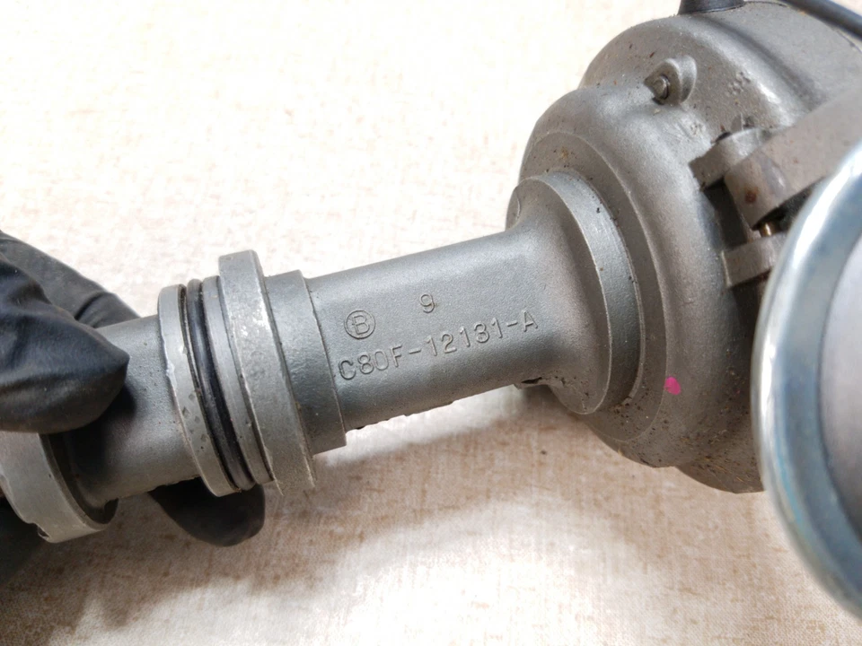 Autolite Distributor C8TF-12127-F 8K2 2 de outubro de 1968 FE série V8 motor Ford Bronco - Imagem 4 de 4