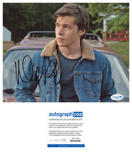 Nick Robinson Signed Autographed LOVE SIMON 8x10 Photo ACOA Abandons C