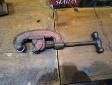 Ridgid 42-A Heavy-Duty 4-Wheel Pipe Cutter 