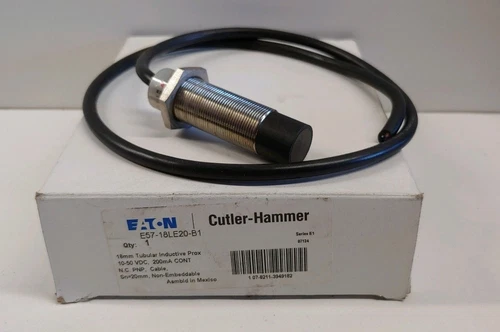 NEW IN BOX! EATON CUTLER-HAMMER 10-50V 18MM PROXIMITY SENSOR E57-18LE20-B1