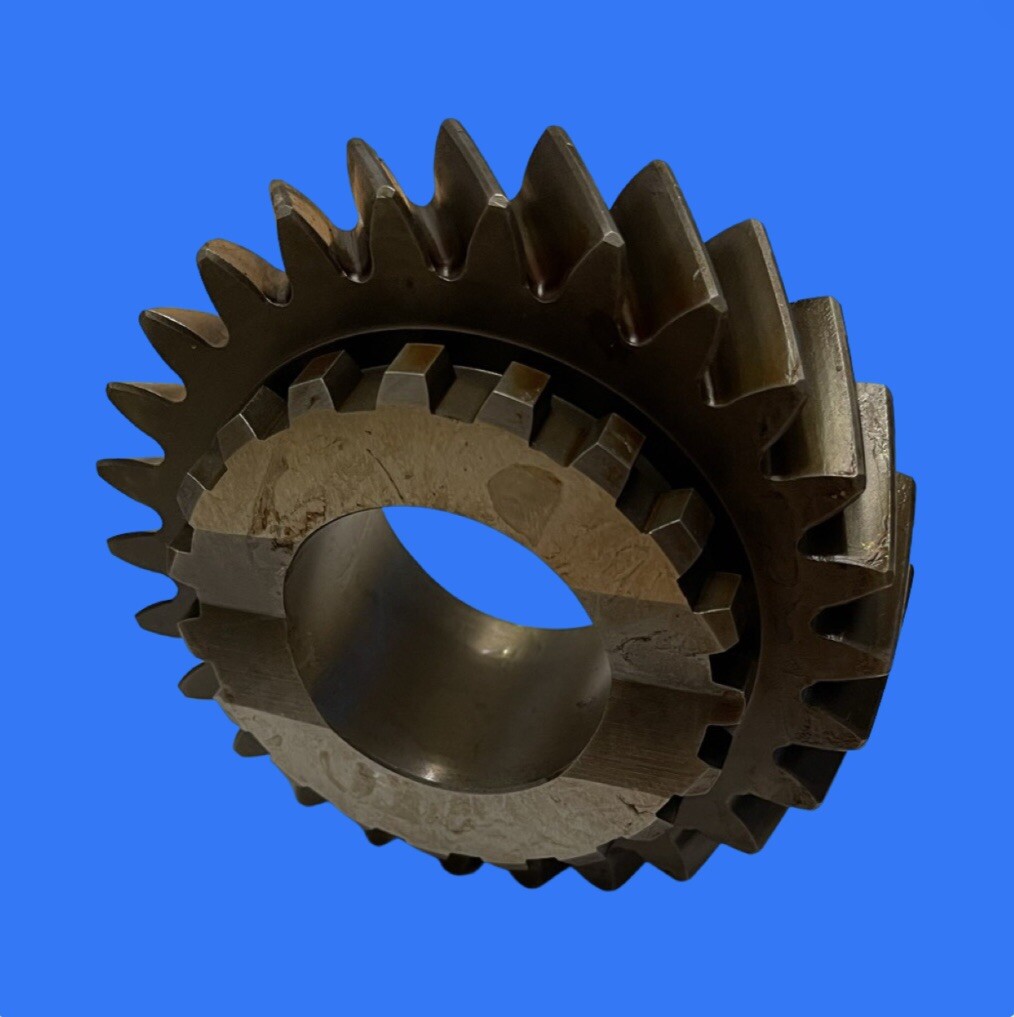 JEEP DANA 300 TRANSFER CASE FT OUTPUT GEAR 26TEETH J8131680 CJ7 CJ5