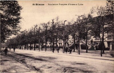 CPA St-ÉTIENNE Manufacture Francaise d'Armes et Cycles (400474)