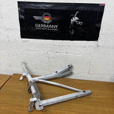 14-21 Lamborghini Huracan Front Radiator Left Support Frame