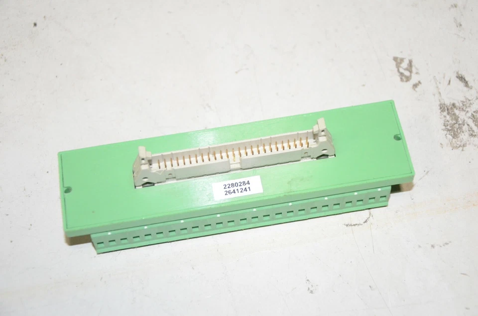 Phoenix DFLK  50 Position Ribbon Cable Fan Out  - Image 3 of 4