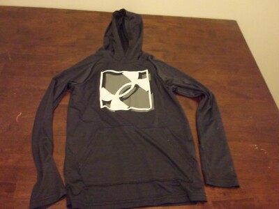 Under amour used youth medium hoodie sweatshirt long sleeve
