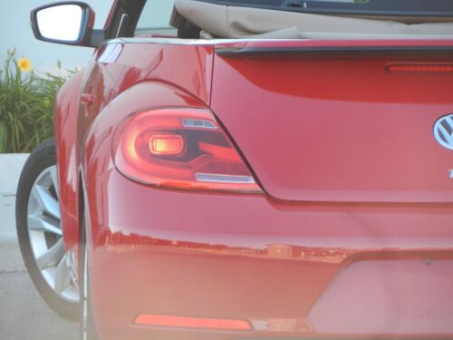 2013 Volkswagen Beetle-New TDI 2dr Convertible 6A w/Sound and Navigation