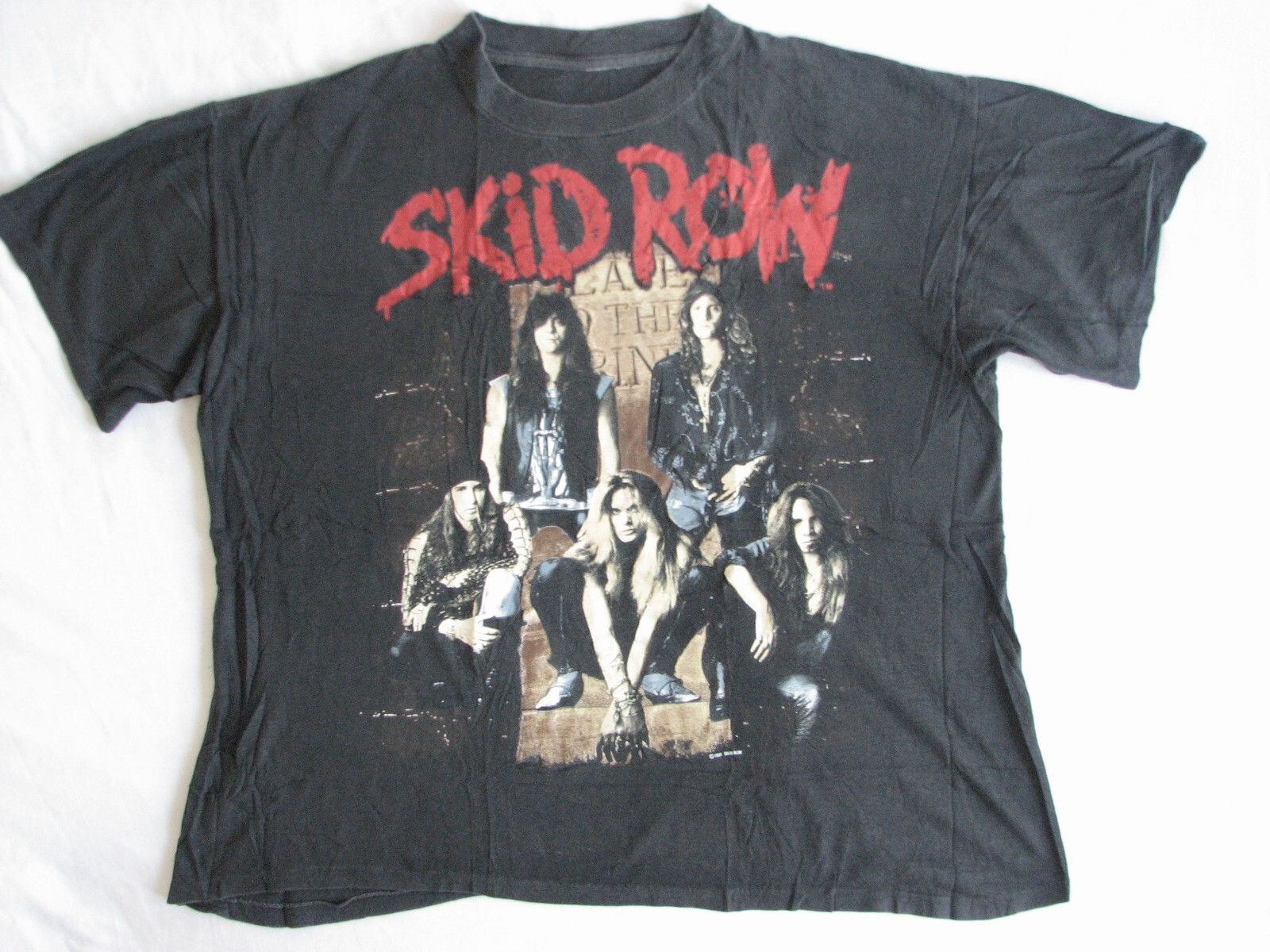 FILA € RARE Vintage 1991 Original Skid Row T Shirt Japan Tour 92 rock heavy metal