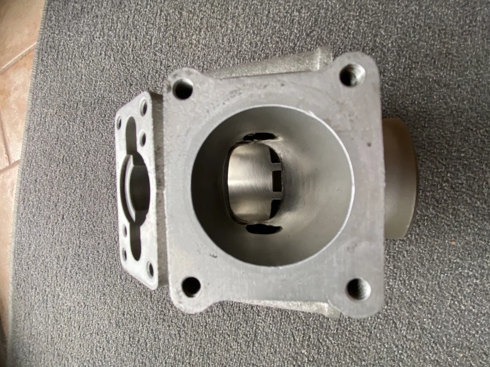 Cilindro Yamaha Srx700 8dn10 Foto 2 de 4