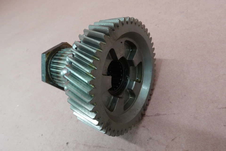 2009 - 2021 年哈雷戴维森铁杆 883 XL883N 输出齿轮驱动 — 第 2/4 张图片