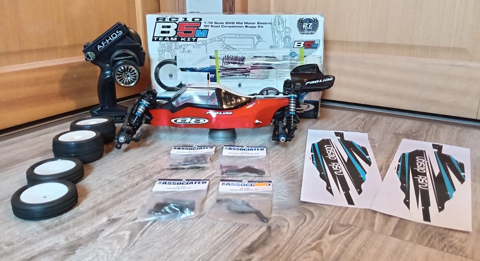 Team Associated buggy B5M lot complet - Photo 1/4