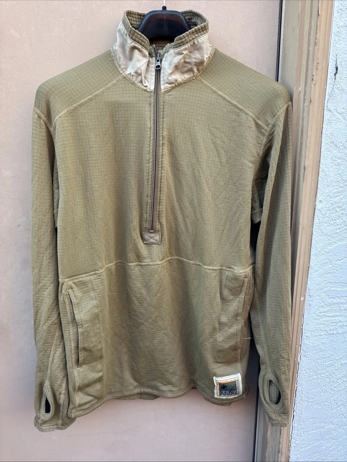 USMC FROG 1/2 Zip Thermal Shirt Men’s Med-R Coyote Brown Flame Resistant Peckham