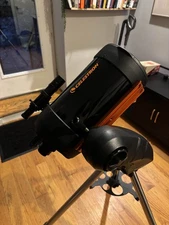Black Celestron NexStar 6SE Bundle-150mm f/10 Schmidt-Cassegrain w/ Orion Mount