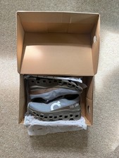 Zapato para correr On Cloudmonster 2 x The Loop Running Supply x Pleasures, talla 8,5